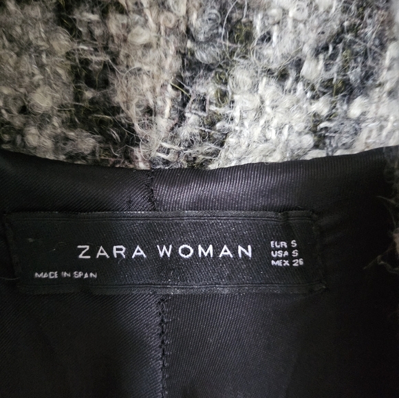 Zara Shawl size S - Picture 3 of 3